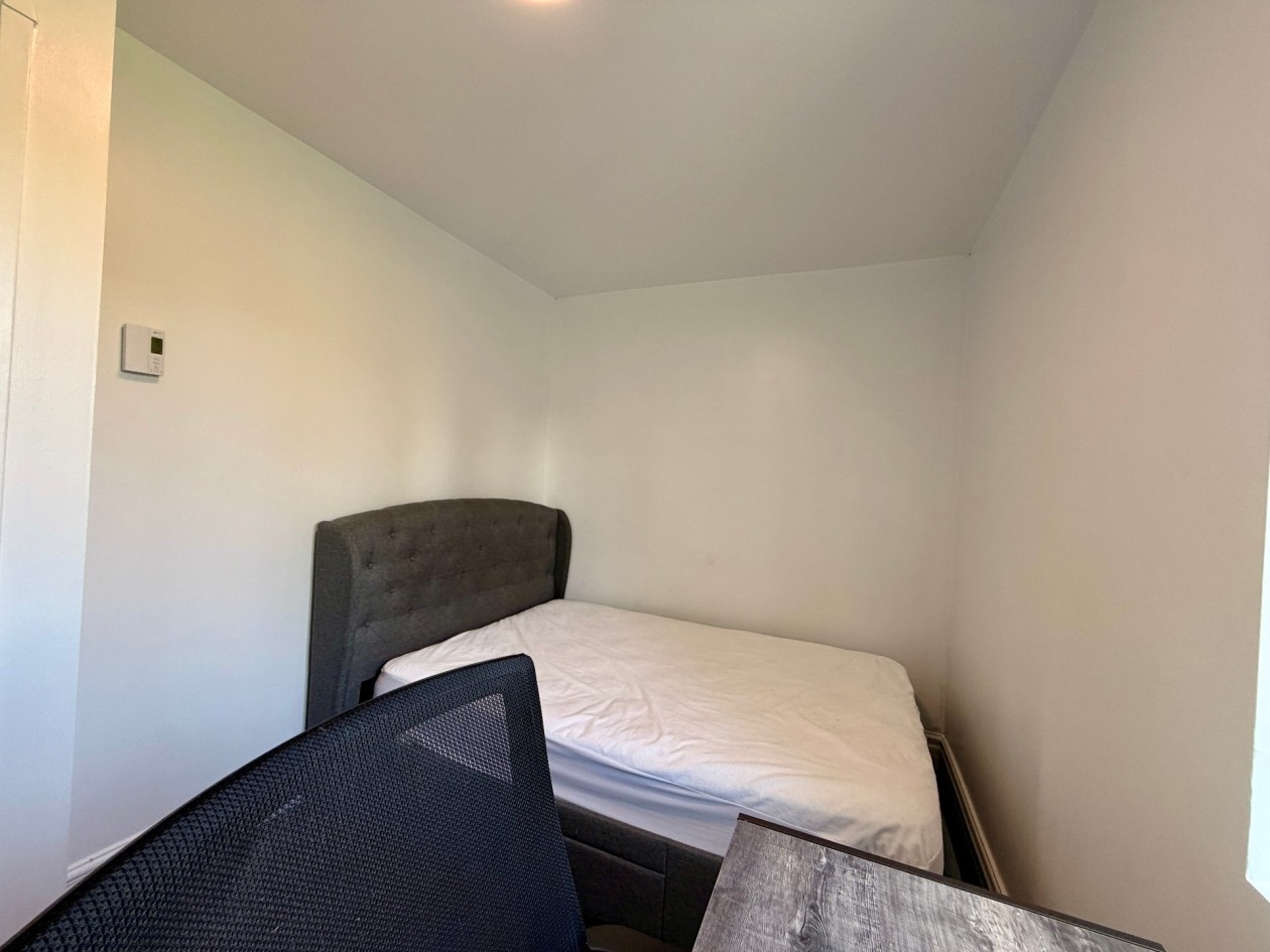 Chambre à coucher — 25, Rue Pouliot, Gaspé, G4X1H5, Gaspé