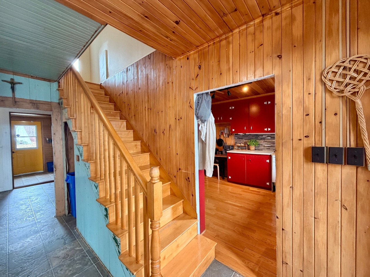Escalier — 41, Av. McDonald, Gaspé, G4X2Y5, Gaspé