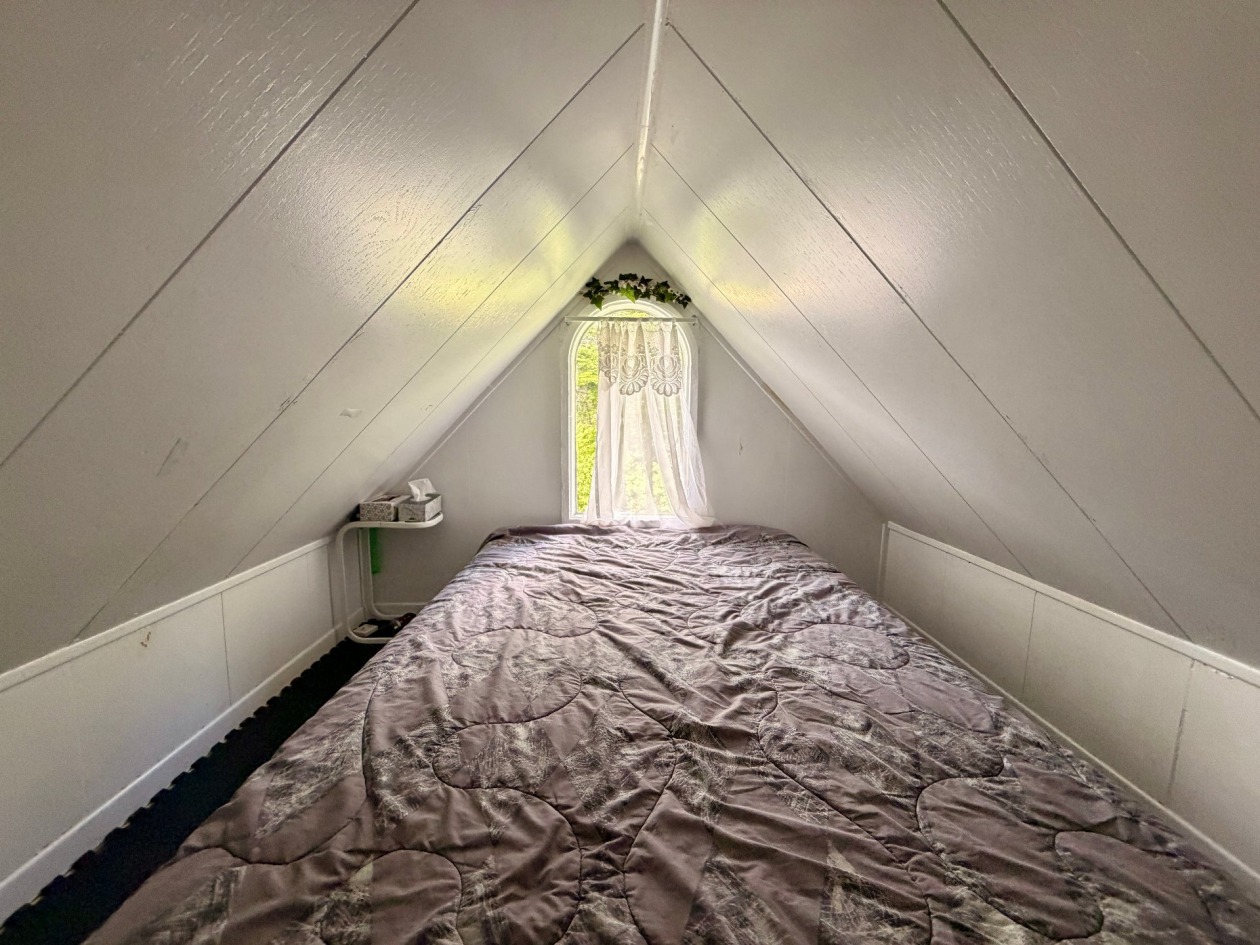 Chambre à coucher — 1, Boul. de Petit-Cap, Gaspé, H1N1N1, Gaspé