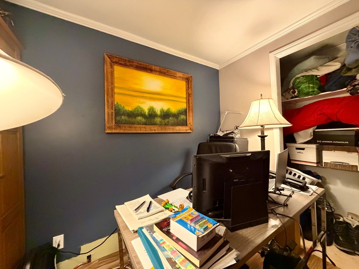 Bureau — 114, Boul. Renard O., Gaspé, G4X5A1, Gaspé