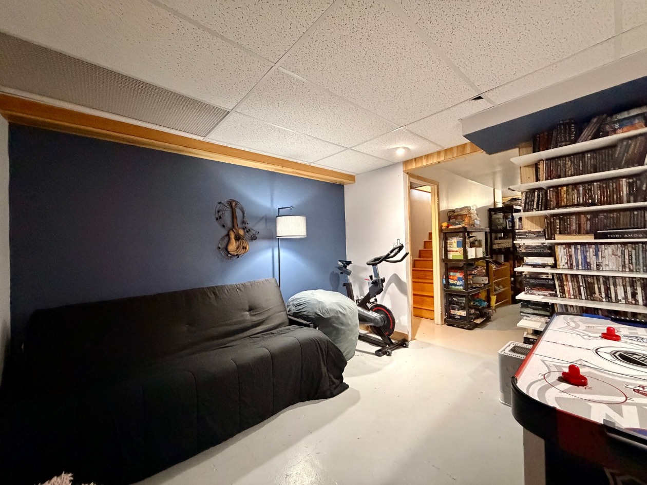 Salle familiale — 114, Boul. Renard O., Gaspé, G4X5A1, Gaspé