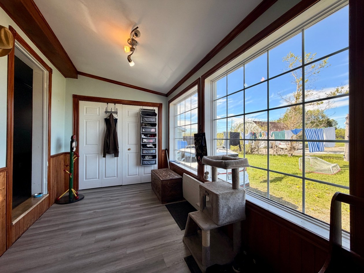 Hall d'entrée — 114, Boul. Renard O., Gaspé, G4X5A1, Gaspé
