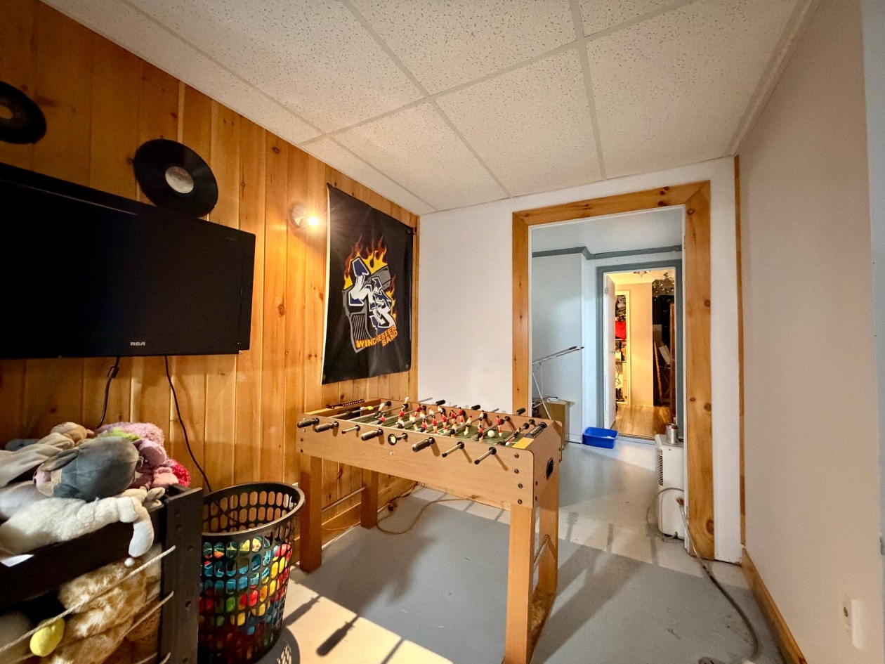 Salle familiale — 114, Boul. Renard O., Gaspé, G4X5A1, Gaspé