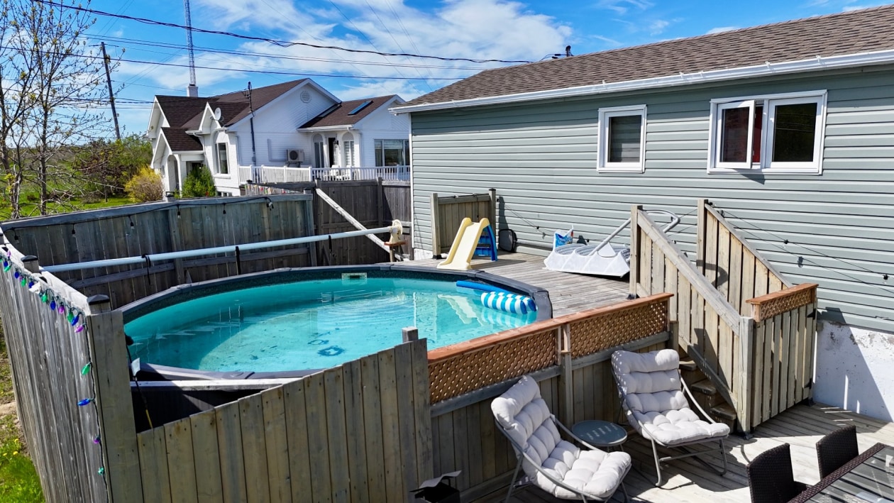 Piscine — 114, Boul. Renard O., Gaspé, G4X5A1, Gaspé