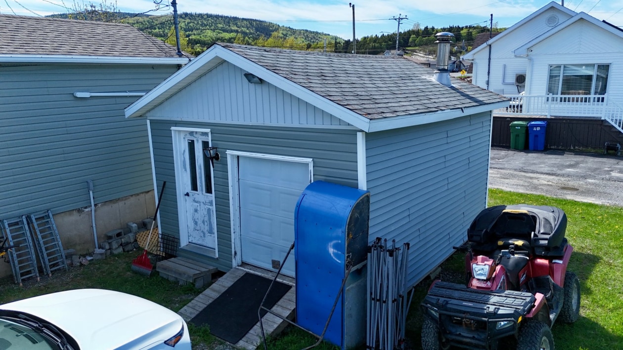 Garage — 114, Boul. Renard O., Gaspé, G4X5A1, Gaspé