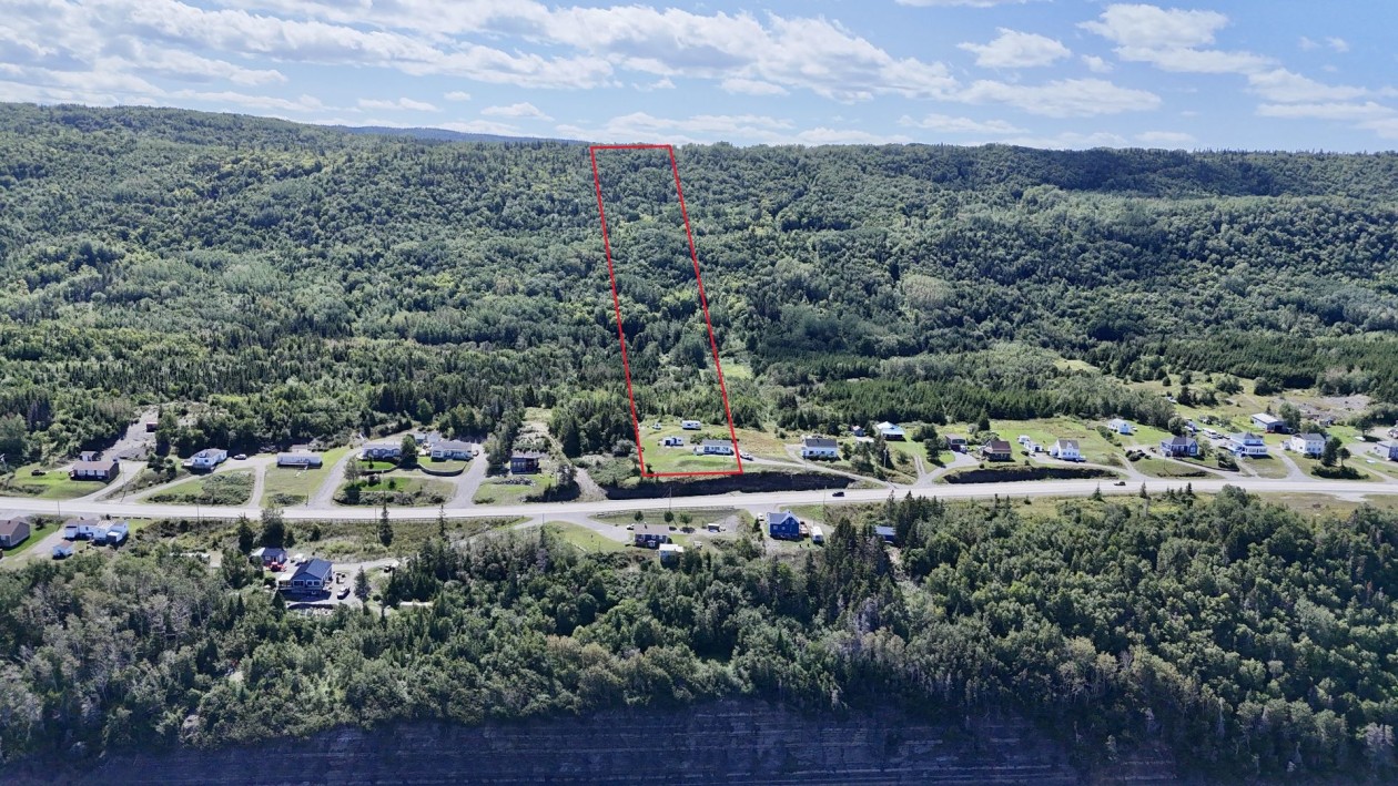 Photo aérienne — 585, Boul. de St-Maurice, Gaspé, G4X4L8, Gaspé