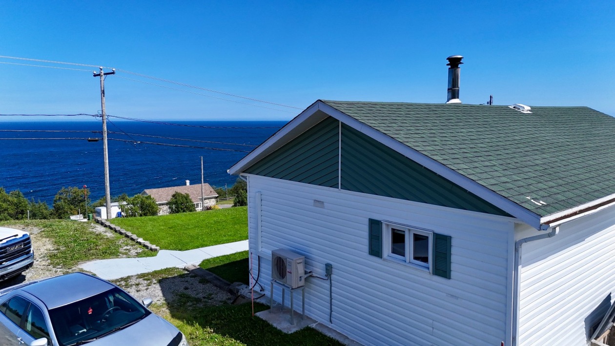 Photo aérienne — 585, Boul. de St-Maurice, Gaspé, G4X4L8, Gaspé