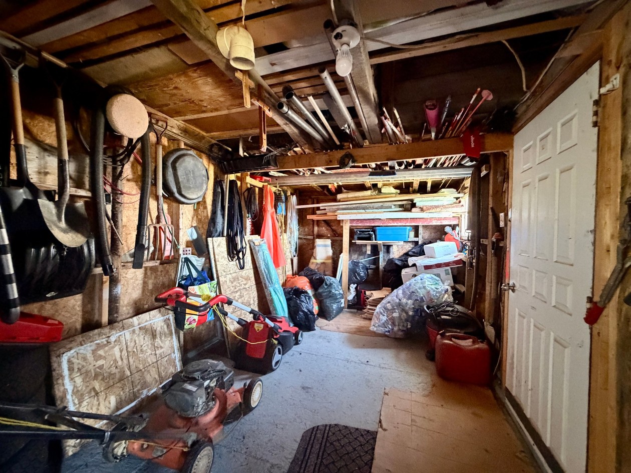 Remise — 585, Boul. de St-Maurice, Gaspé, G4X4L8, Gaspé