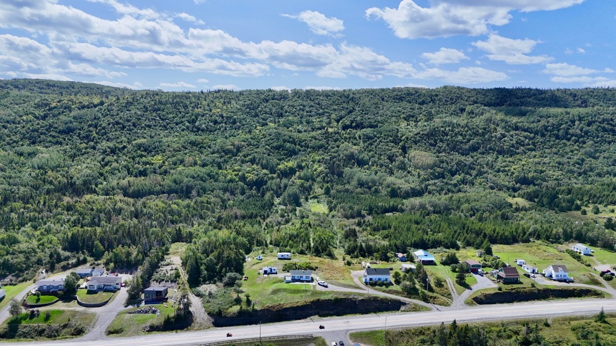 Photo aérienne — 585, Boul. de St-Maurice, Gaspé, G4X4L8, Gaspé