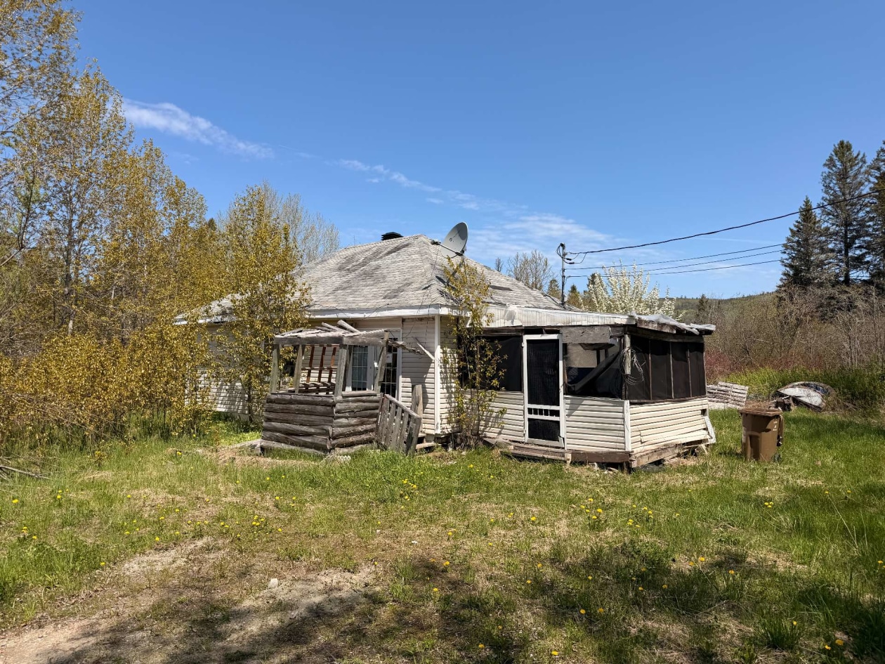 Face arrière — 1032, Boul. de York O., Gaspé, G4X2M6, Gaspé