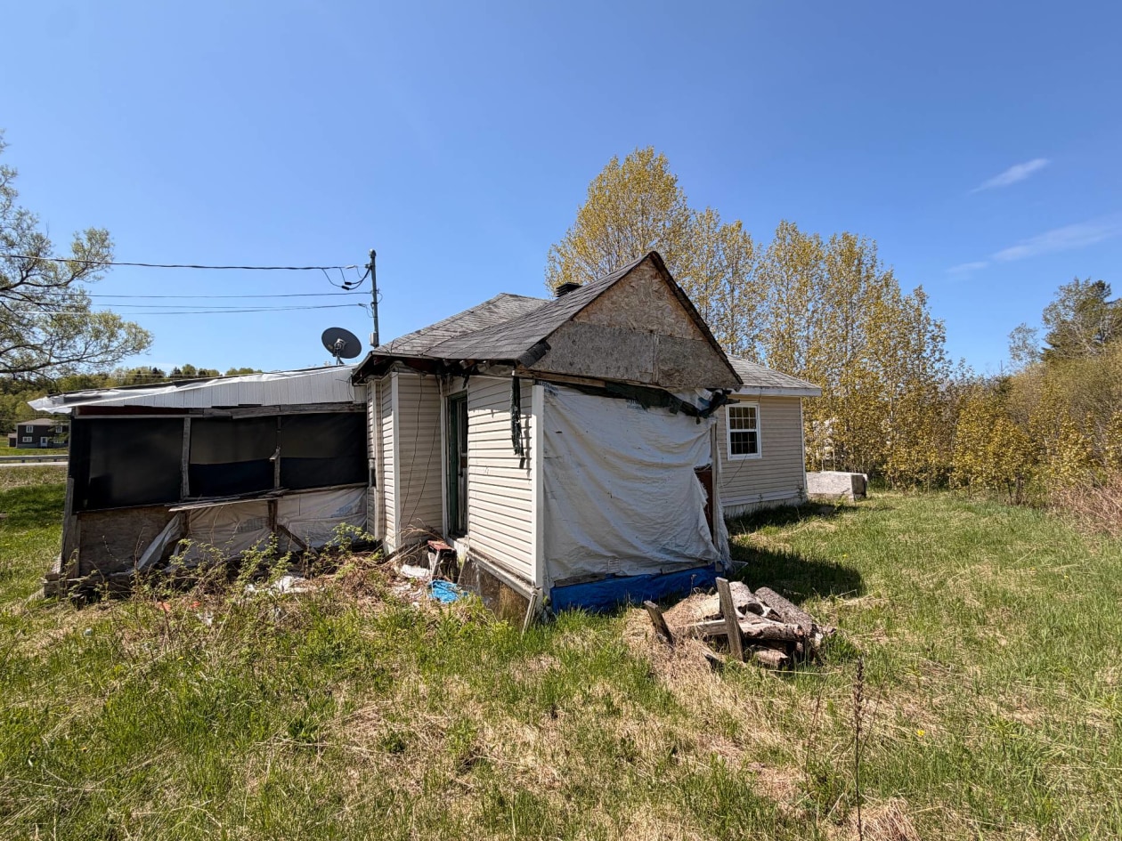 Face arrière — 1032, Boul. de York O., Gaspé, G4X2M6, Gaspé