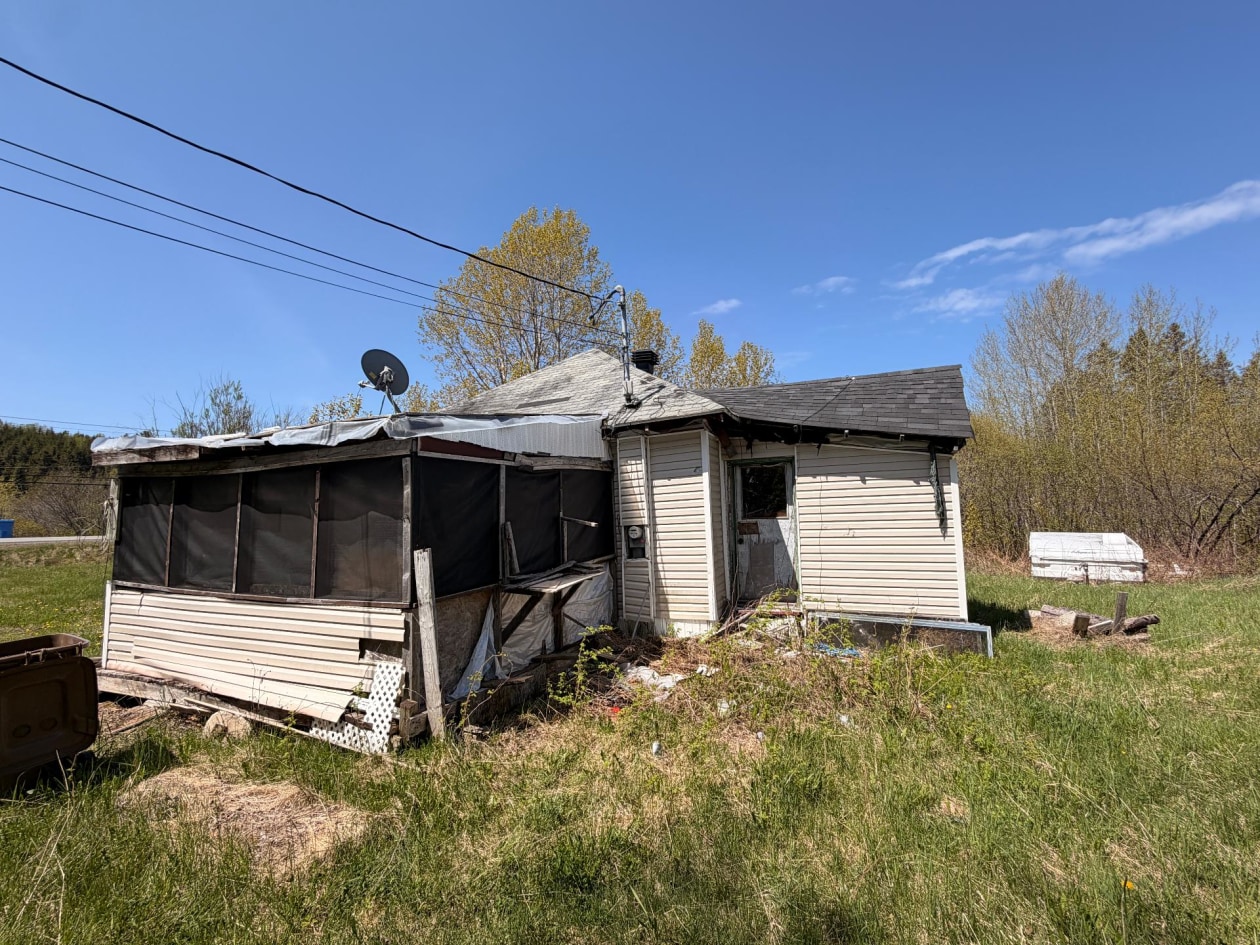 Face arrière — 1032, Boul. de York O., Gaspé, G4X2M6, Gaspé