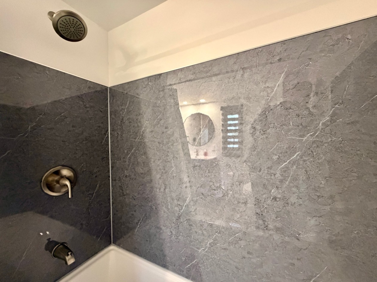 Salle de bains — 1036, Boul. de Douglas, Gaspé, G4X2X1, Gaspé