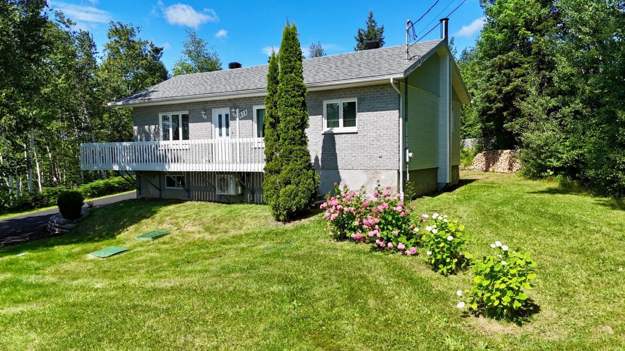 Façade — 828, Rue Fournier, Gaspé, G4X6T4, Gaspé