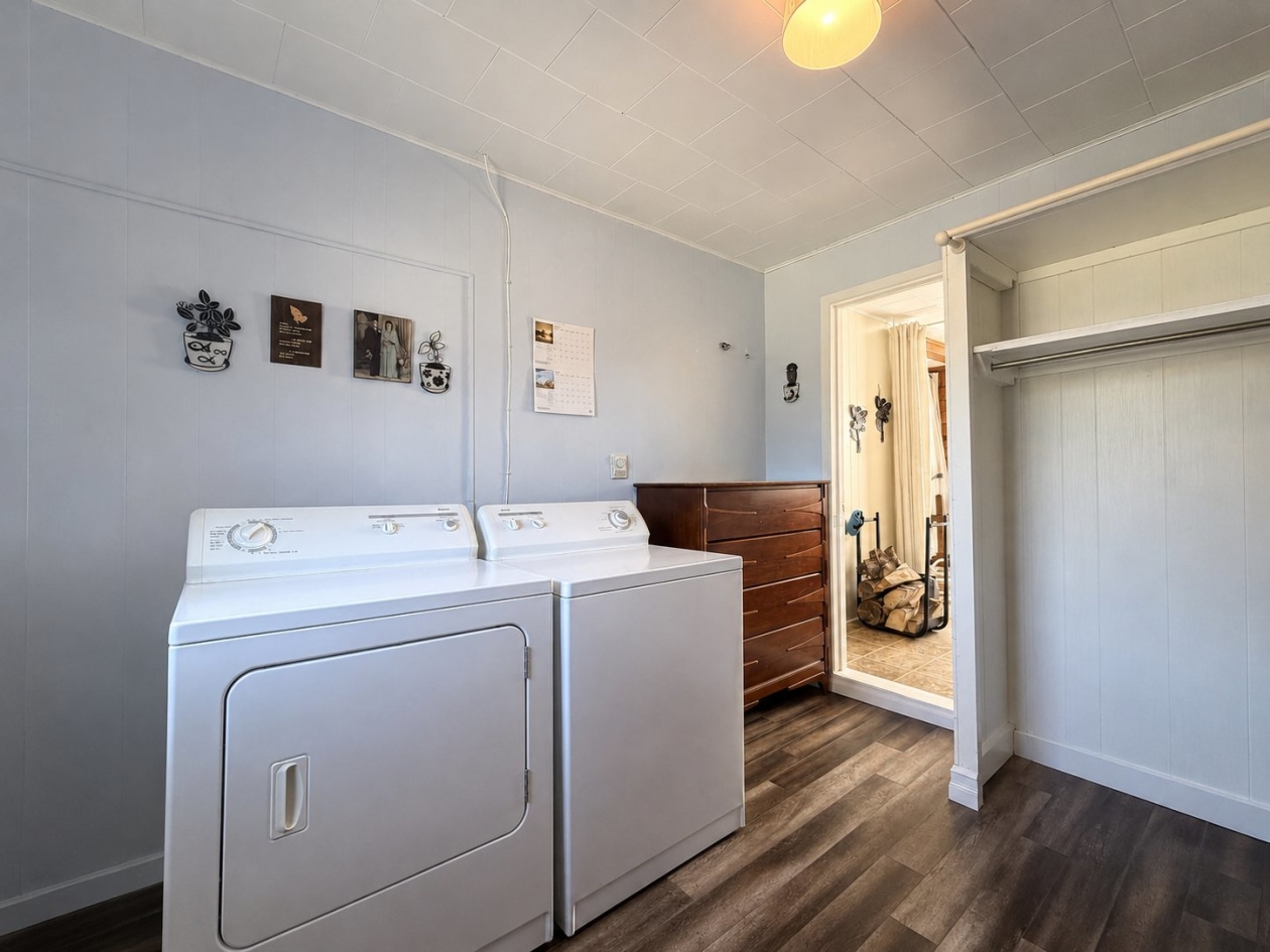 Salle de lavage — 117, Rue Principale, Petite-Vallée, G0E1Y0, Petite-Vallée