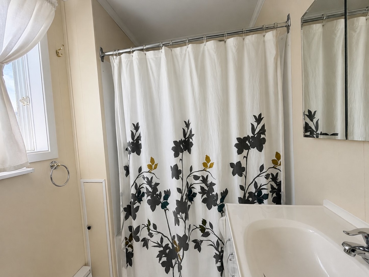 Salle de bains — 117, Rue Principale, Petite-Vallée, G0E1Y0, Petite-Vallée