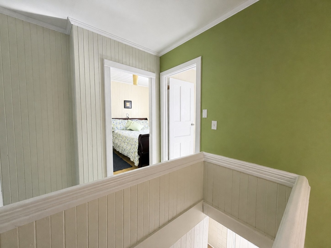 Corridor — 117, Rue Principale, Petite-Vallée, G0E1Y0, Petite-Vallée
