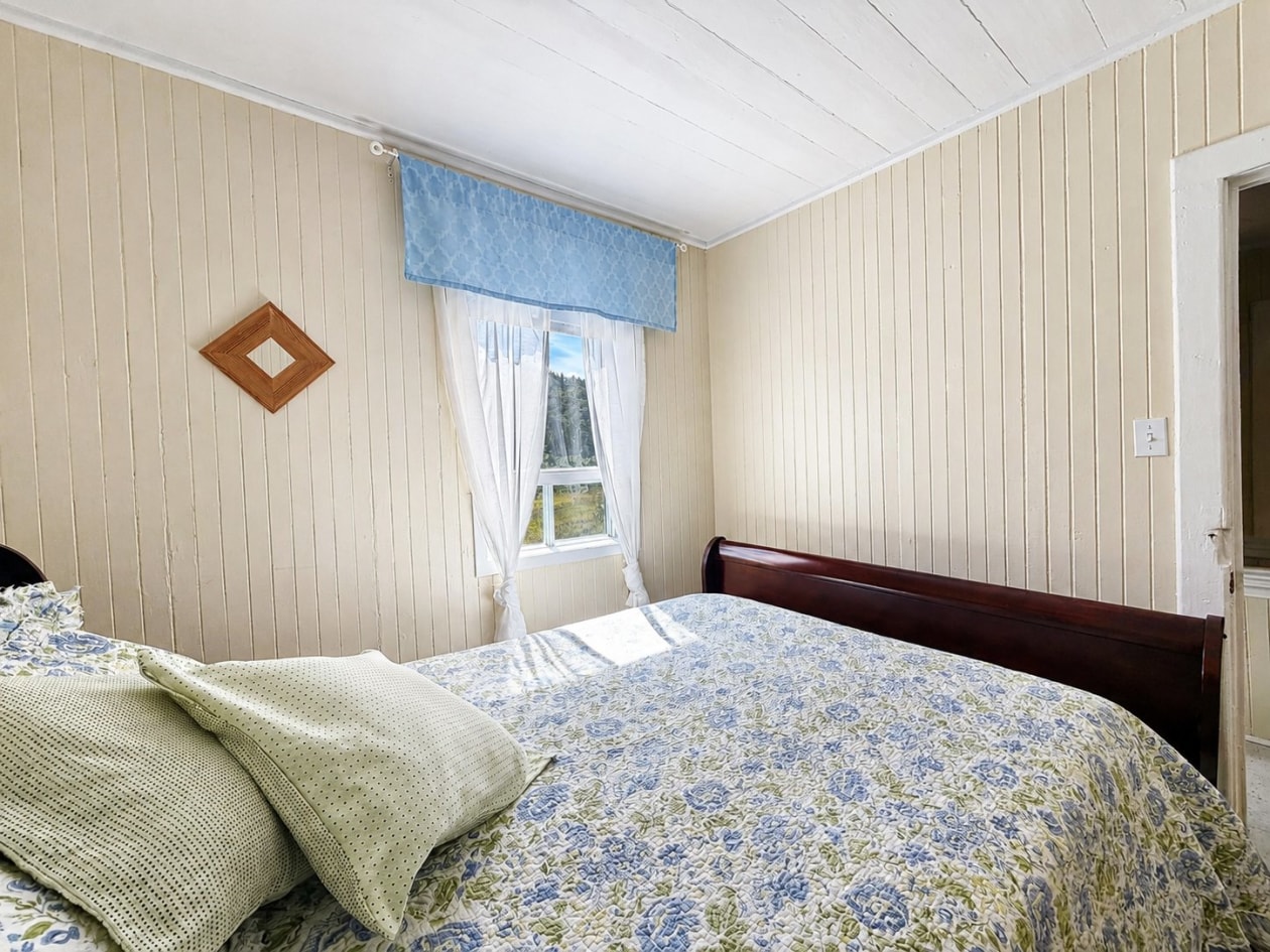 Chambre à coucher — 117, Rue Principale, Petite-Vallée, G0E1Y0, Petite-Vallée