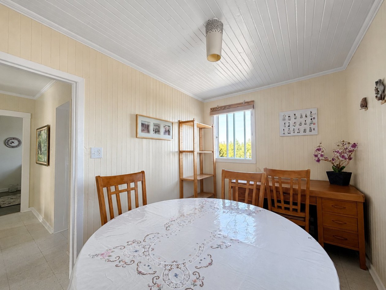 Chambre à coucher — 117, Rue Principale, Petite-Vallée, G0E1Y0, Petite-Vallée