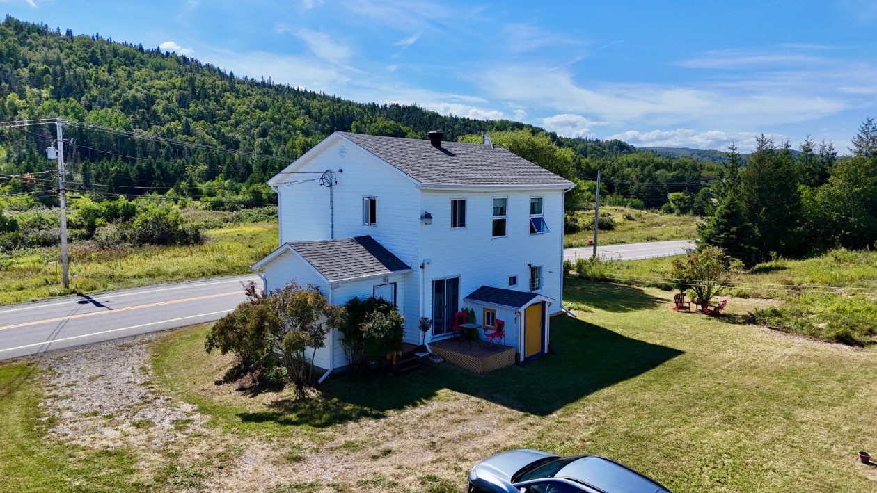 Face arrière — 117, Rue Principale, Petite-Vallée, G0E1Y0, Petite-Vallée