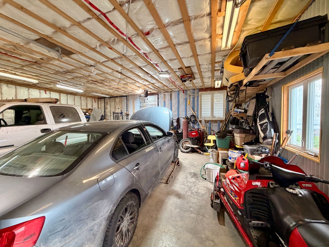 Garage — 14 Rue Parent, Gaspé