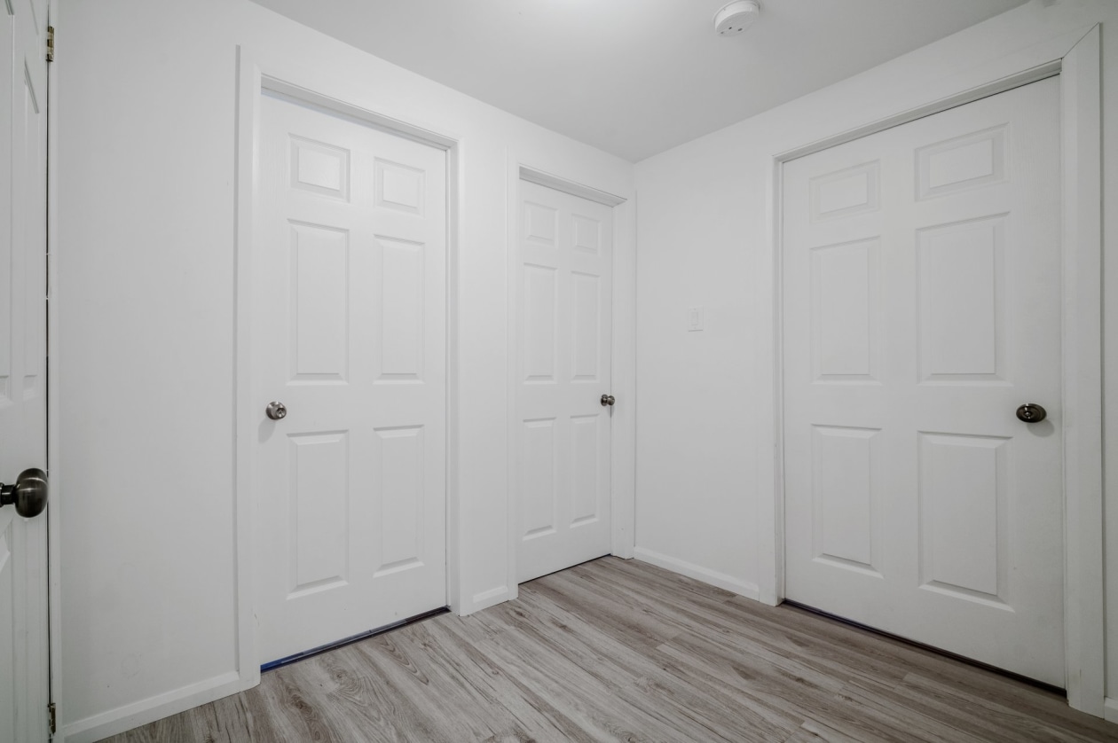 Corridor — 97 - 99B Rue Principale, Saint-Moïse