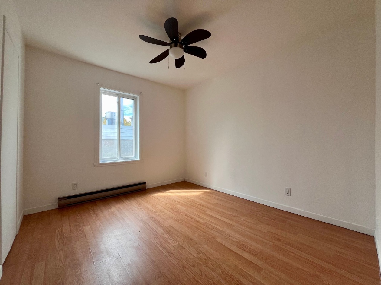 Chambre à coucher principale — 1002 - 1004 Rue Père-Marquette, Trois-Rivières
