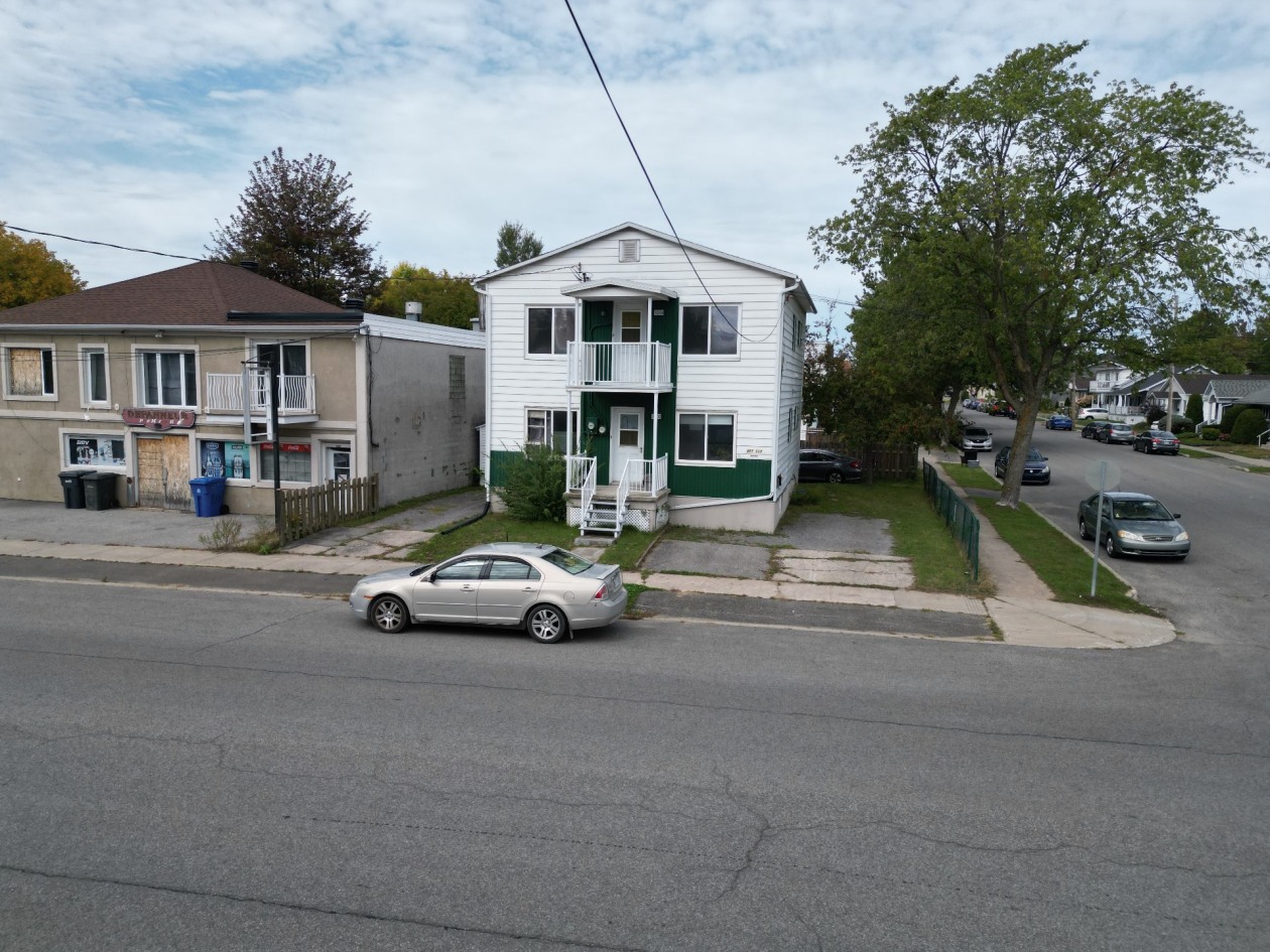 1002 - 1004, Rue Père-Marquette — photo 1