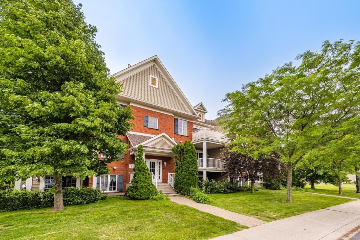 Façade — 780, Cours de la Raffinerie, Mont-Saint-Hilaire, J3H0C7, Mont-Saint-Hilaire