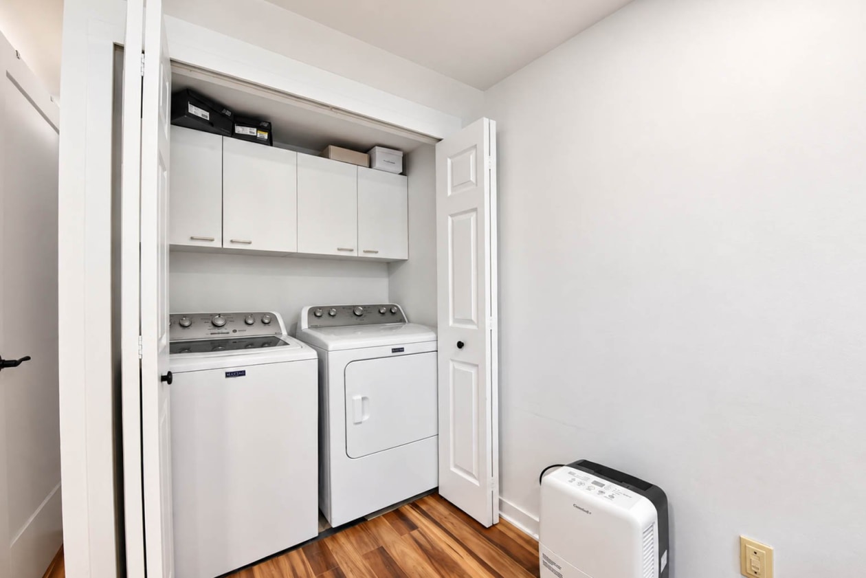 Salle de lavage — 3970, Boul. St-Laurent, Sainte-Catherine, J5C2A9, Sainte-Catherine