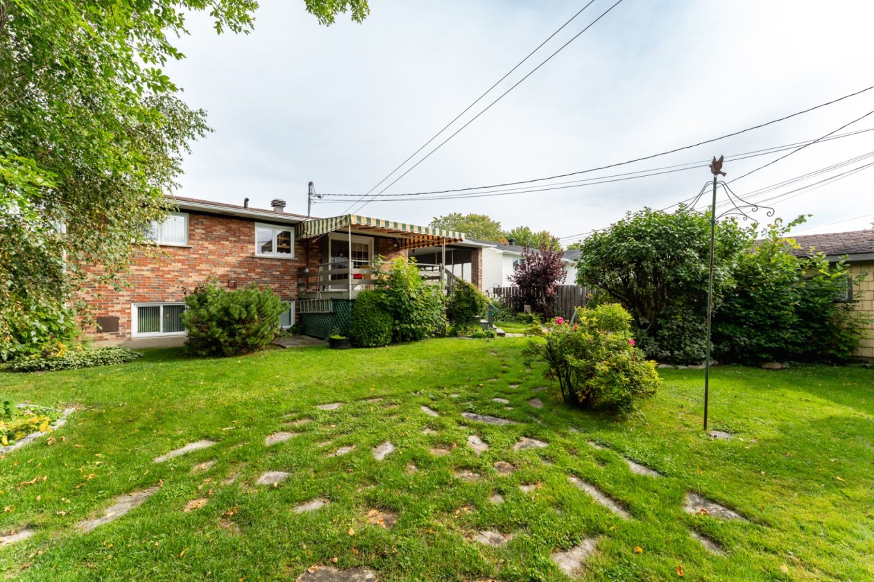Face arrière — 3913, Rue de Poitiers, Saguenay (Jonquière), G7X8A9, Saguenay (Jonquière)