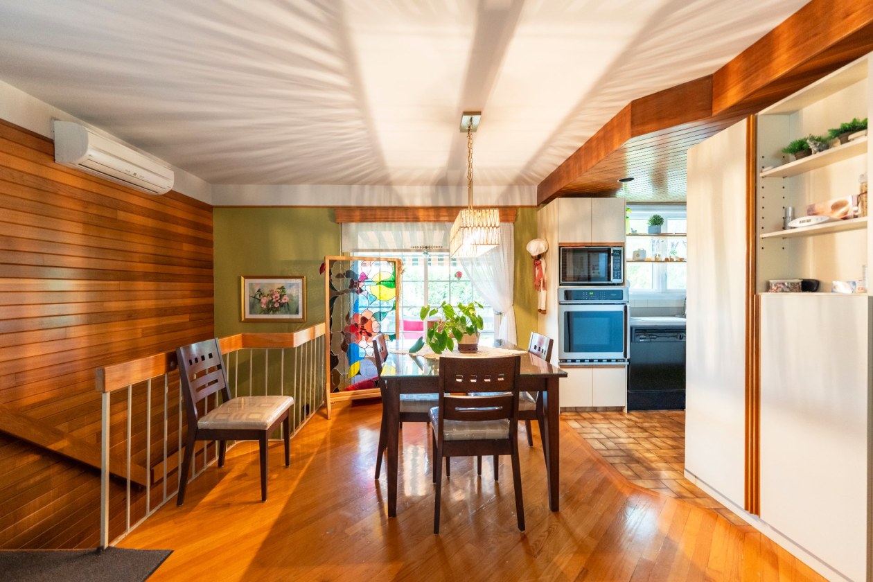 Salle à manger — 3913, Rue de Poitiers, Saguenay (Jonquière), G7X8A9, Saguenay (Jonquière)
