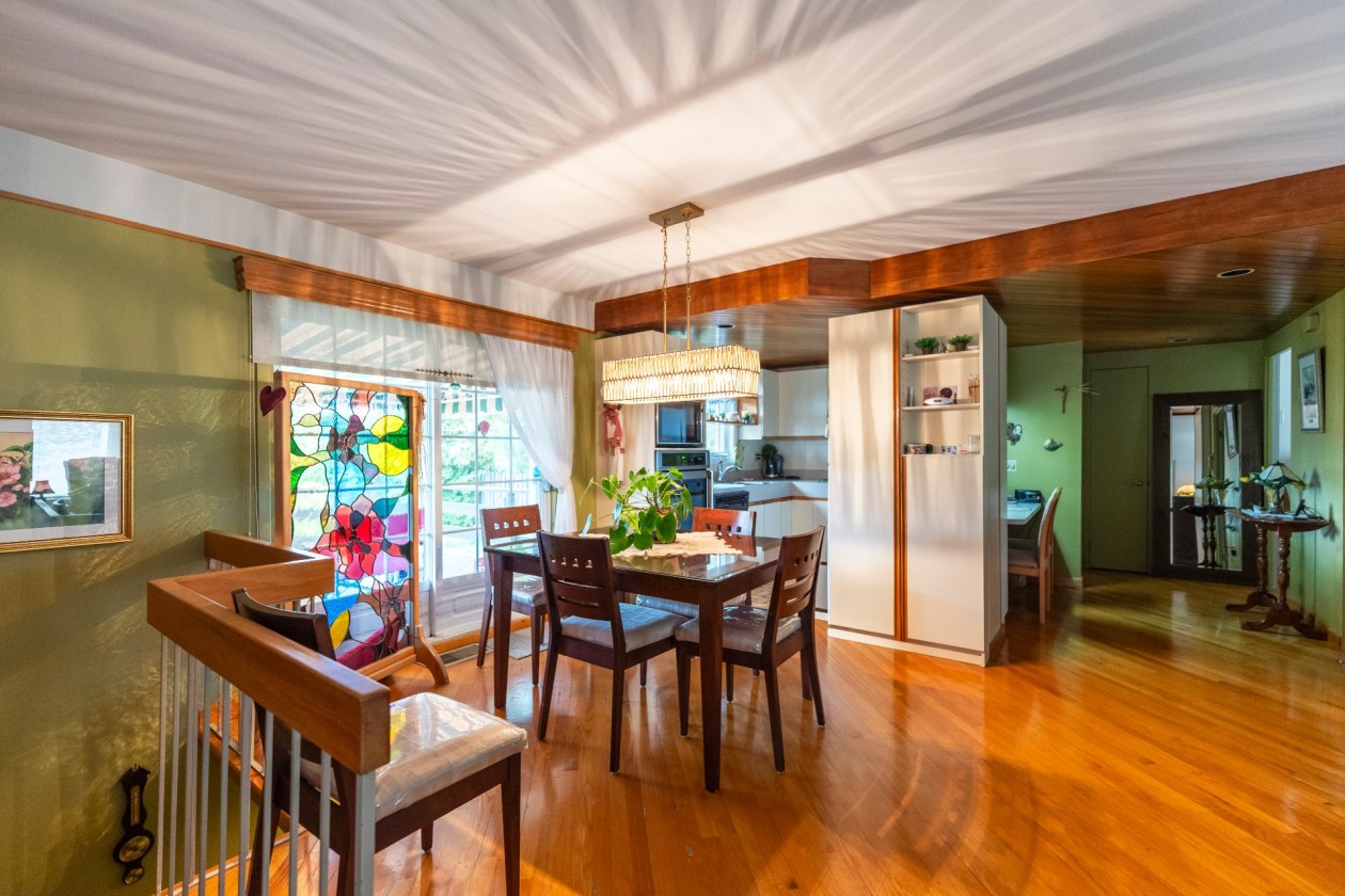 Salle à manger — 3913, Rue de Poitiers, Saguenay (Jonquière), G7X8A9, Saguenay (Jonquière)