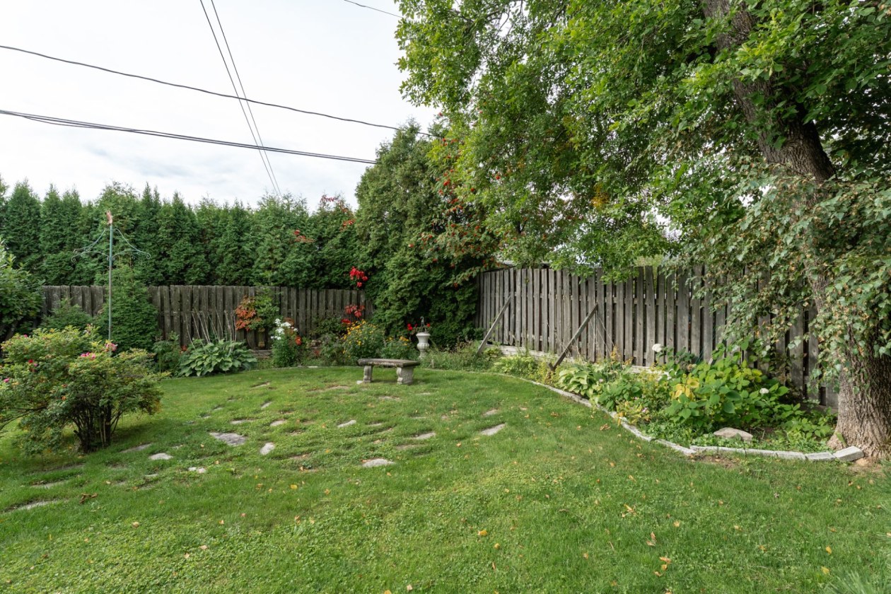 Terrain — 3913, Rue de Poitiers, Saguenay (Jonquière), G7X8A9, Saguenay (Jonquière)