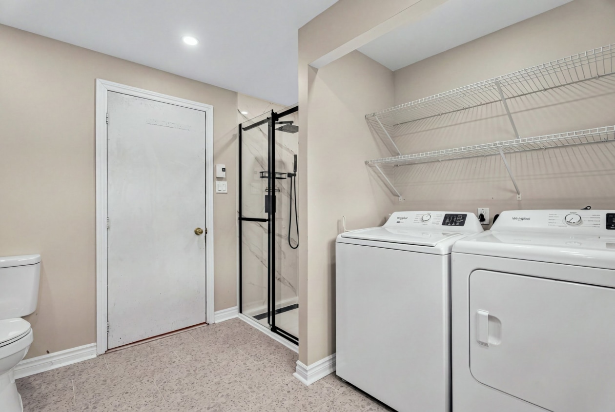 Salle de bains — 128, Rue de l'Île-aux-Fraises, Terrebonne (Lachenaie), J6W6C2, Terrebonne (Lachenaie)
