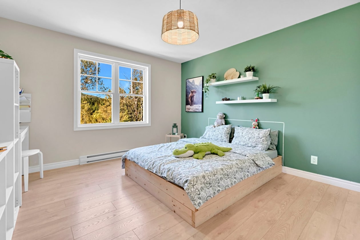 Chambre à coucher — 827 Av. Ste-Brigitte, Sainte-Brigitte-de-Laval