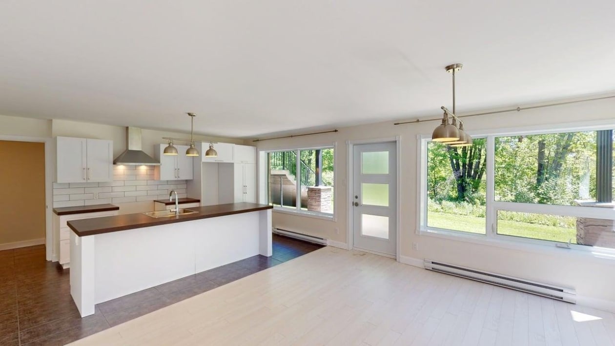 Salle à manger — 130D Rue du Domaine-sur-le-Golf, Saguenay
