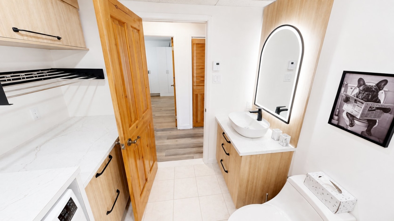 Salle de bains — 3647 Rue Ste-Catherine, Saguenay