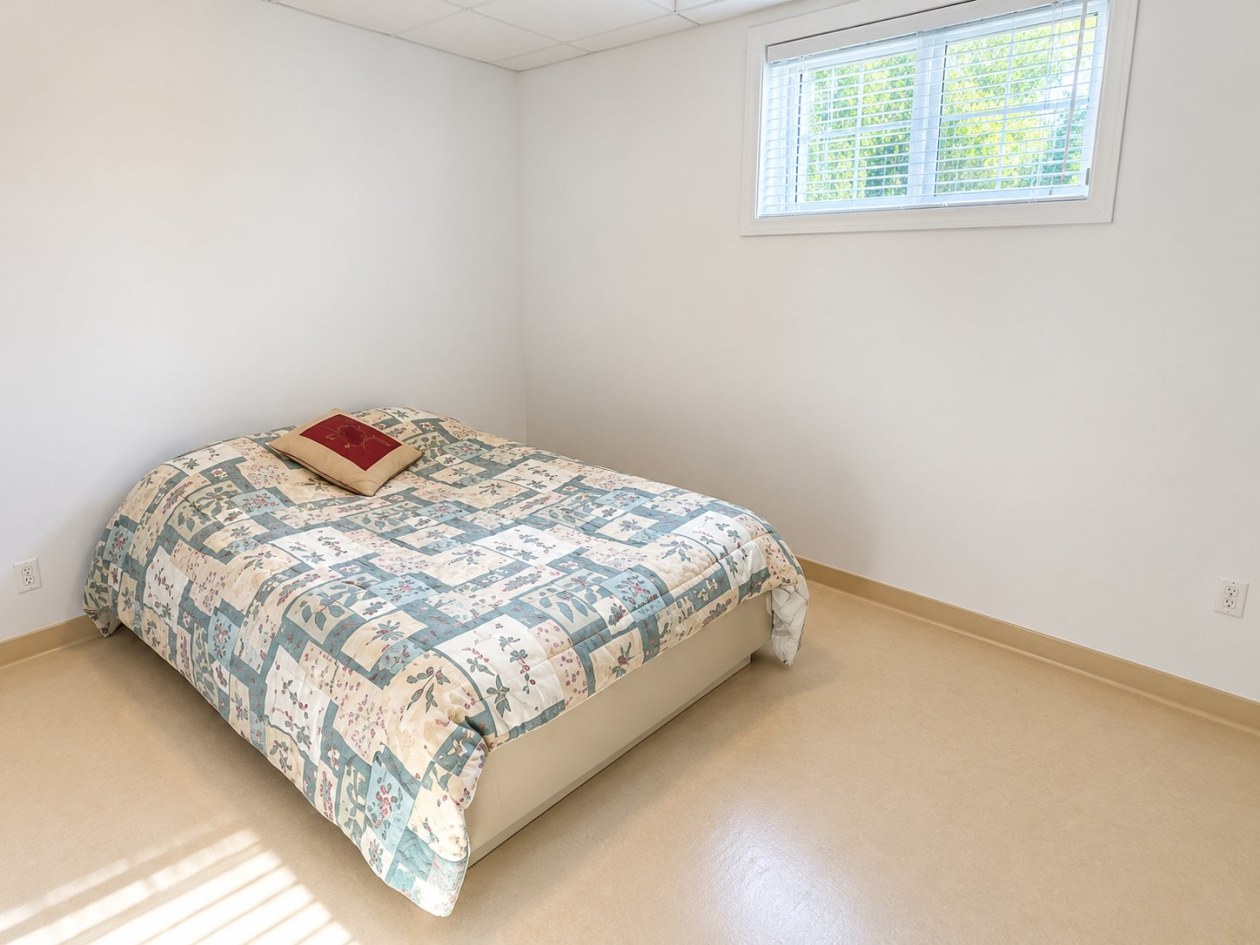 Chambre à coucher — 165 Rue des Myosotis, Saguenay