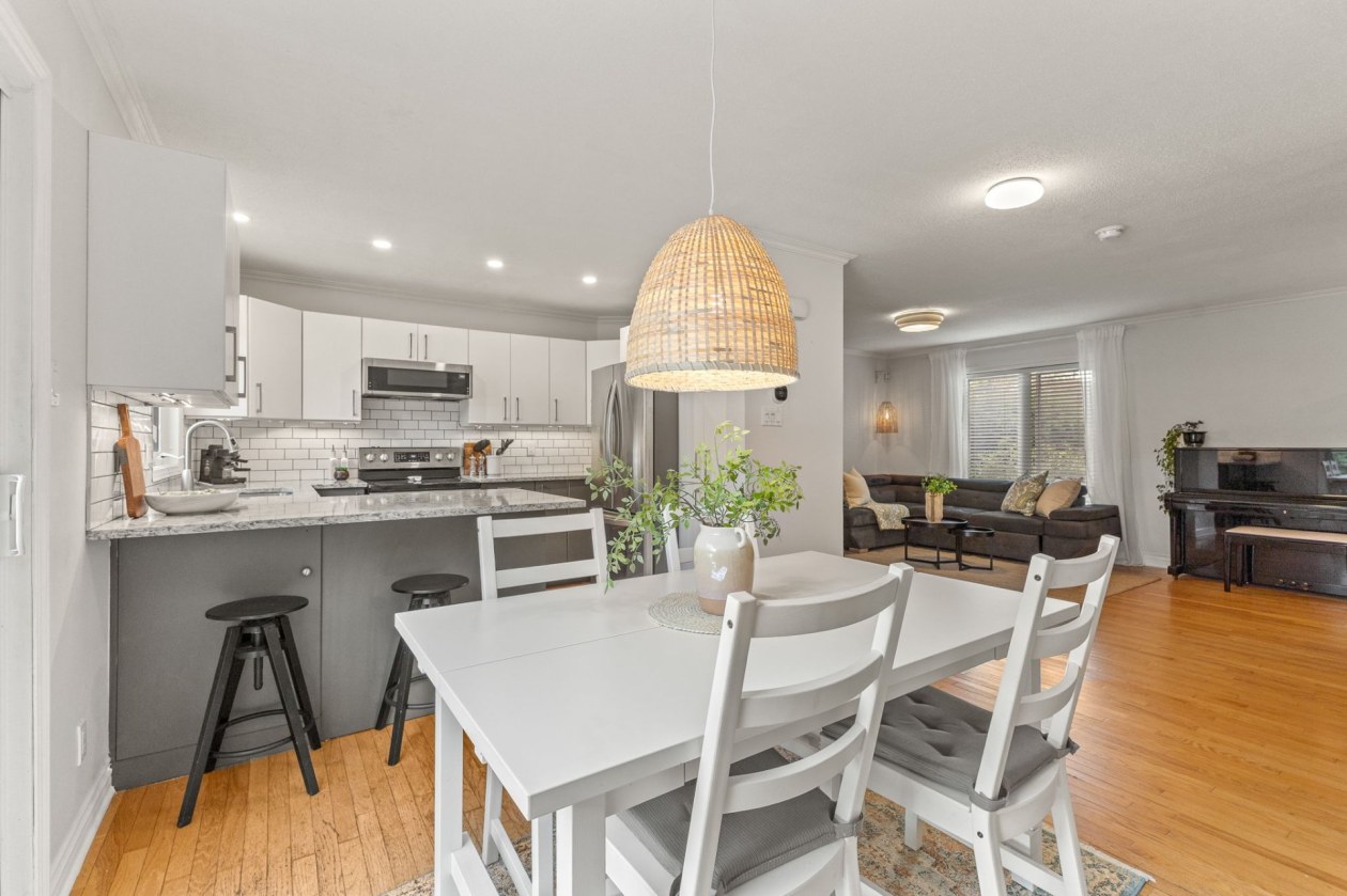Salle à manger — 39 Rue de la Petite-Nation, Gatineau