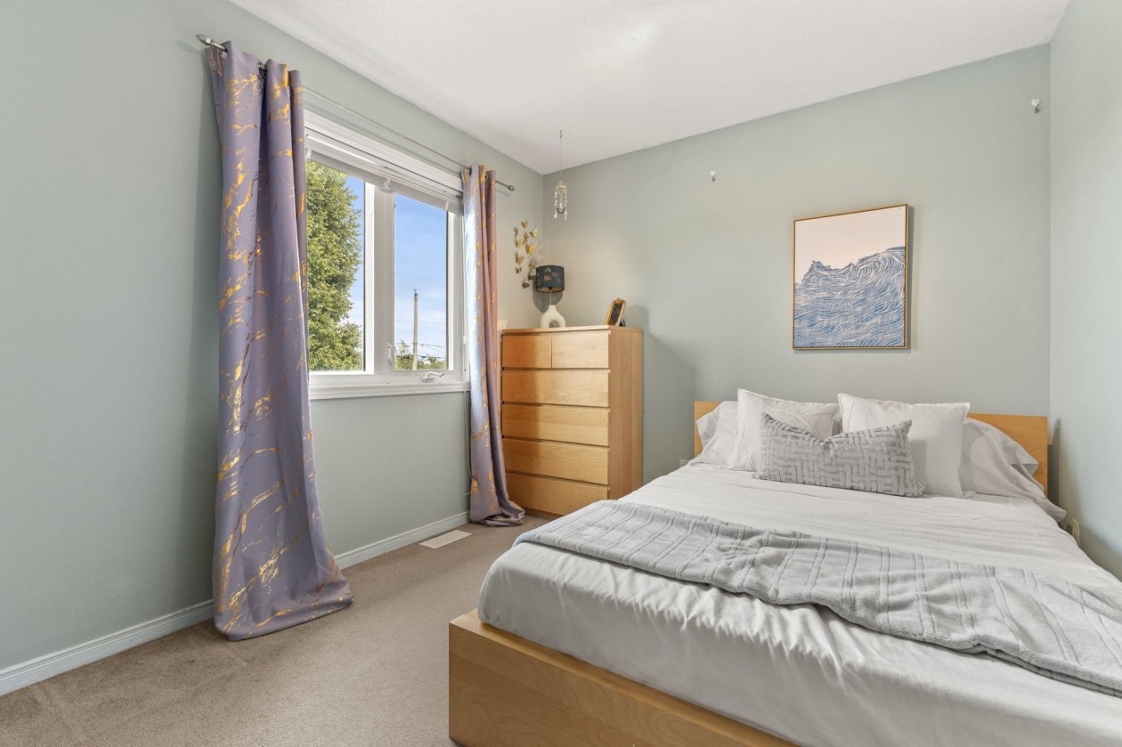 Chambre à coucher — 39 Rue de la Petite-Nation, Gatineau