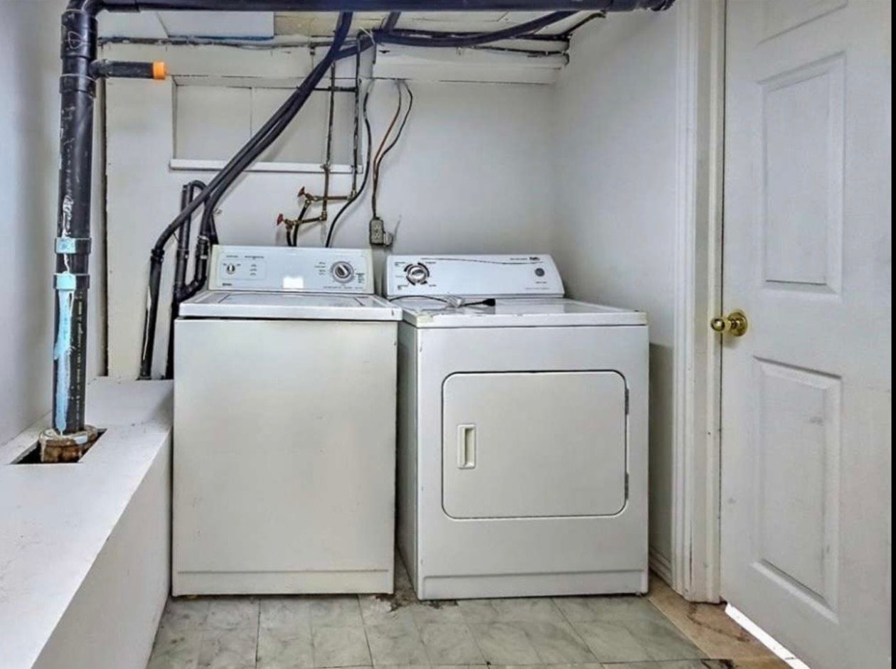 Salle de lavage — 30 Rue Osgoode, Gatineau