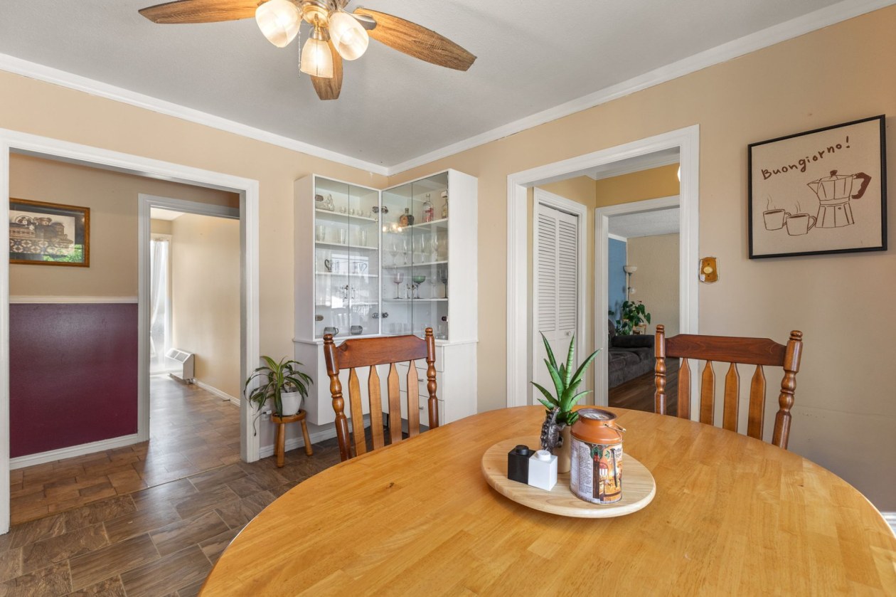 Salle à manger — 29 Rue Proudfoot, Fort-Coulonge