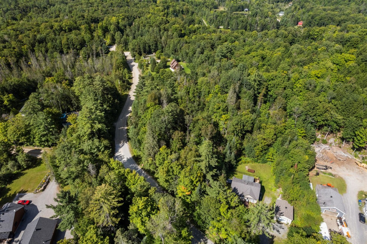 Photo aérienne — 151 Ch. Dubois, Val-des-Monts