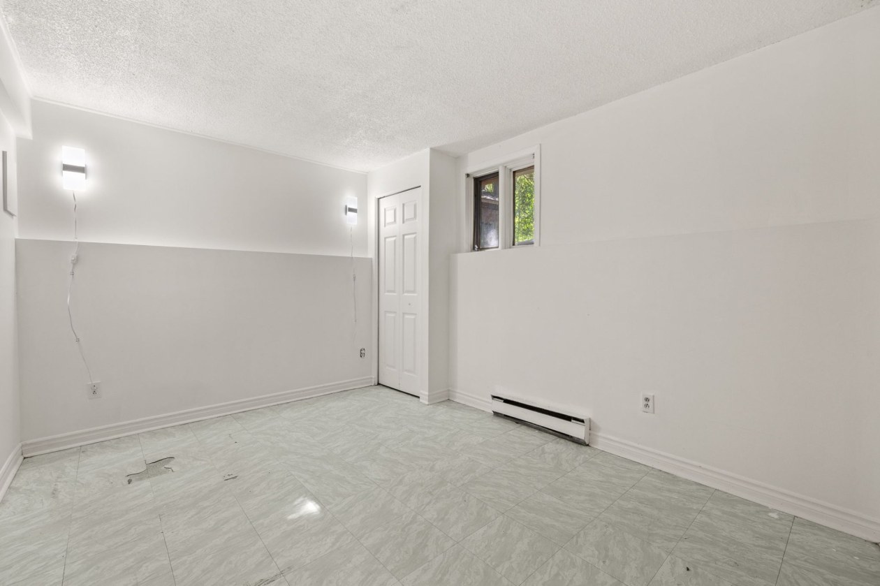 Chambre à coucher — 244 Av. du Bois-Franc, Gatineau