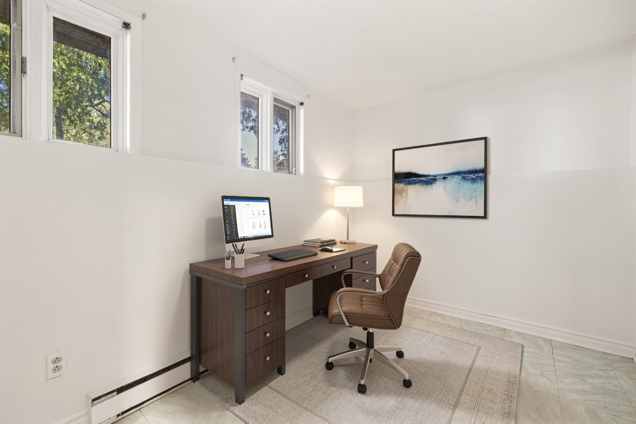 Boudoir — 244 Av. du Bois-Franc, Gatineau