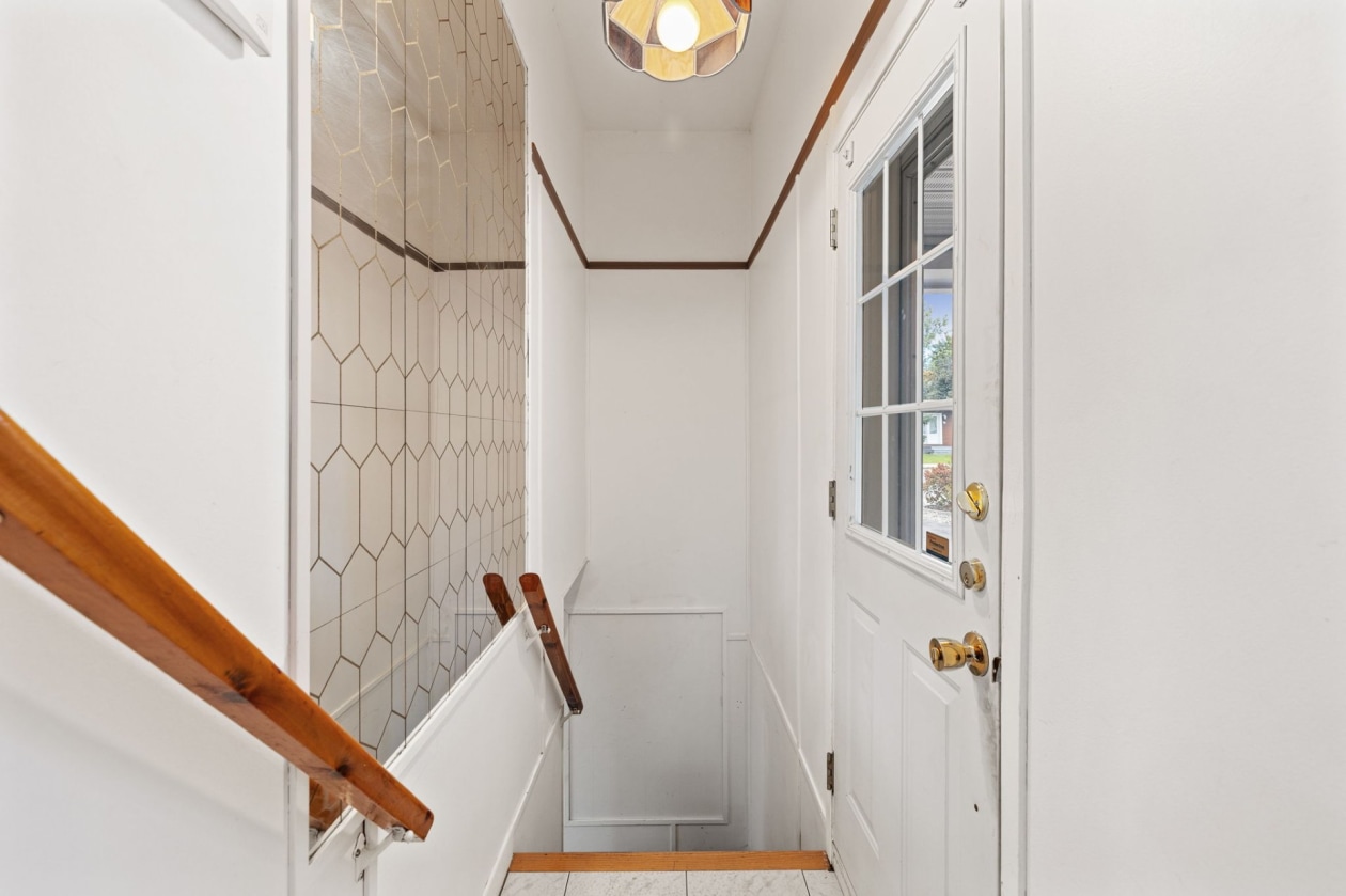 Hall d'entrée — 15 Rue de la Normandie, Gatineau
