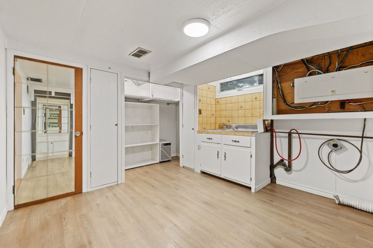 Salle de lavage — 15 Rue de la Normandie, Gatineau