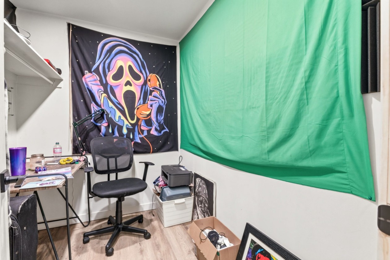 Bureau — 360 Rue Du Vigneau, Gatineau