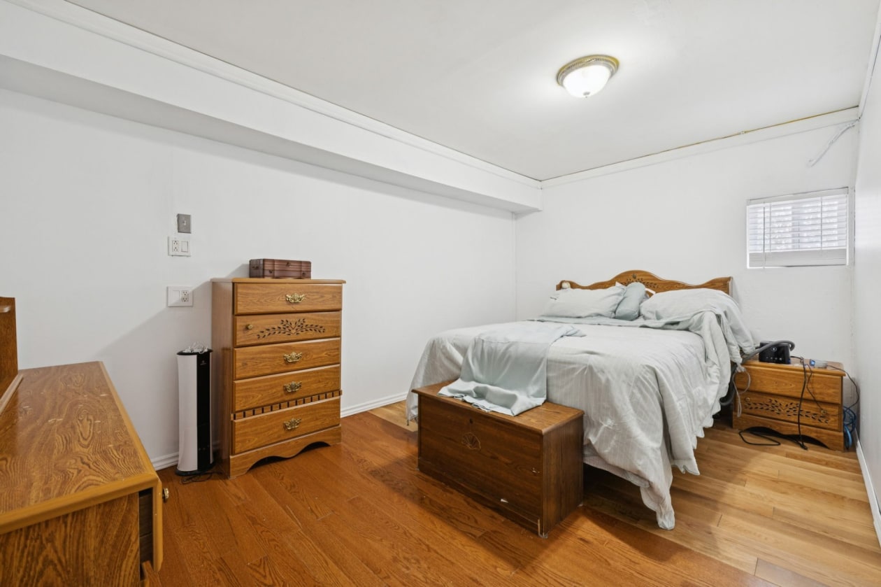 Chambre à coucher — 1712, Ch. du Lac-des-Loups, Pontiac, J0X2V0, Pontiac